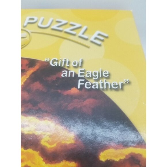 Round Puzzle Master Pieces Gift Of An Eagle Feather Jigsaw Puzzle 500 Pc. - Picture 3 of 6